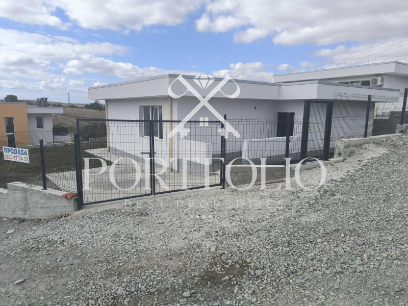 Продава КЪЩА, с. Черни връх, област Бургас, снимка 4 - Къщи - 53534734