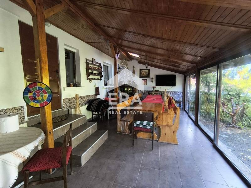 Продава КЪЩА, с. Изгрев, област Сливен