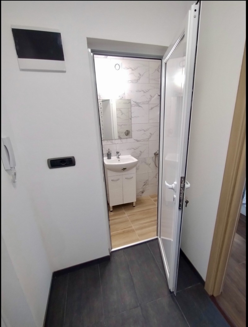 Продава 2-СТАЕН, гр. София, Люлин 3, снимка 15 - Апартаменти - 52563155