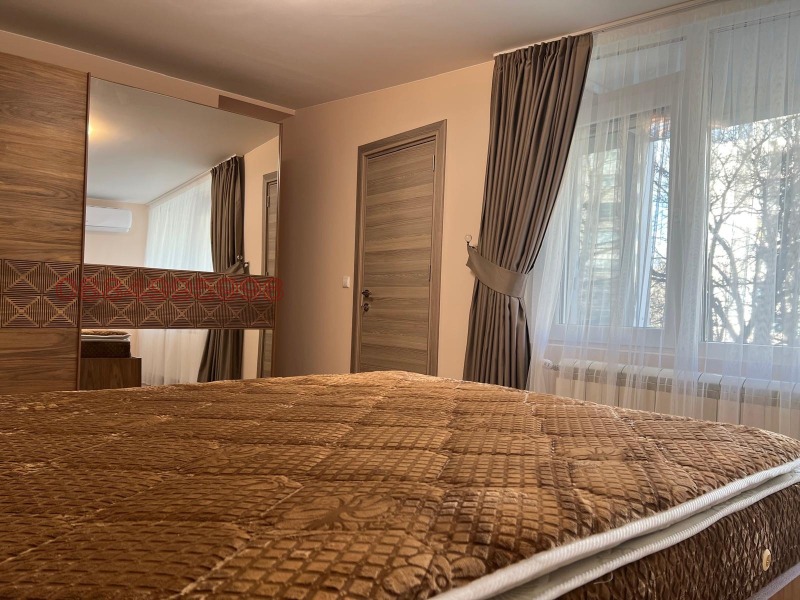 Продава 3-СТАЕН, гр. София, Иван Вазов, снимка 6 - Апартаменти - 52620980