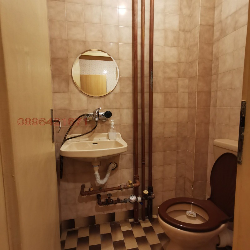 Продава 4-СТАЕН, гр. Плевен, 9-ти квартал, снимка 13 - Апартаменти - 53494559