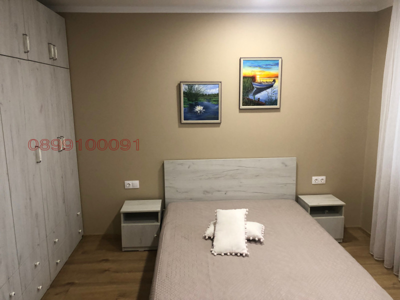 Продава МНОГОСТАЕН, гр. Силистра, Център, снимка 15 - Апартаменти - 52782191