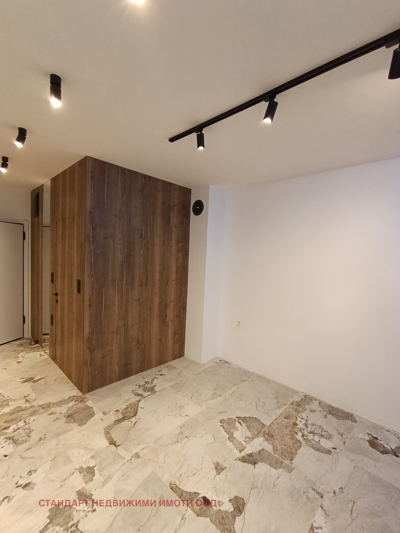 Продава 1-СТАЕН, гр. Пловдив, Тракия, снимка 2 - Апартаменти - 55058005