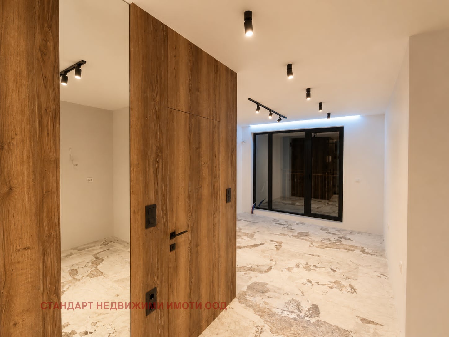 Продава 1-СТАЕН, гр. Пловдив, Тракия, снимка 10 - Апартаменти - 55058005