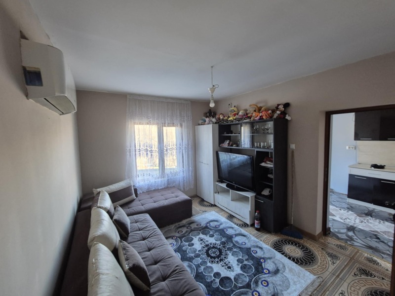 Продава КЪЩА в град Плевен, Широк център - 54 кв.м / 80 000 € » 156 466.40 лв., М-ЕСТЕЙТ ЕООД