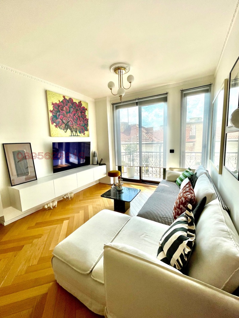 Продава  2-стаен град София , Център , 60 кв.м | 52068341 - изображение [2]