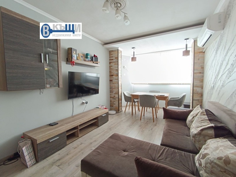 Eladó  2 hálószobás Veliko Tarnovo , Centar , 72 négyzetméter | 54128950