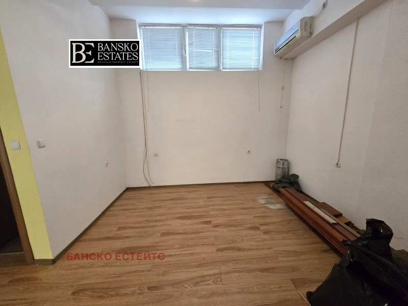 Till salu  Kontor region Blagoevgrad , Razlog , 36 kvm | 44860329 - bild [4]