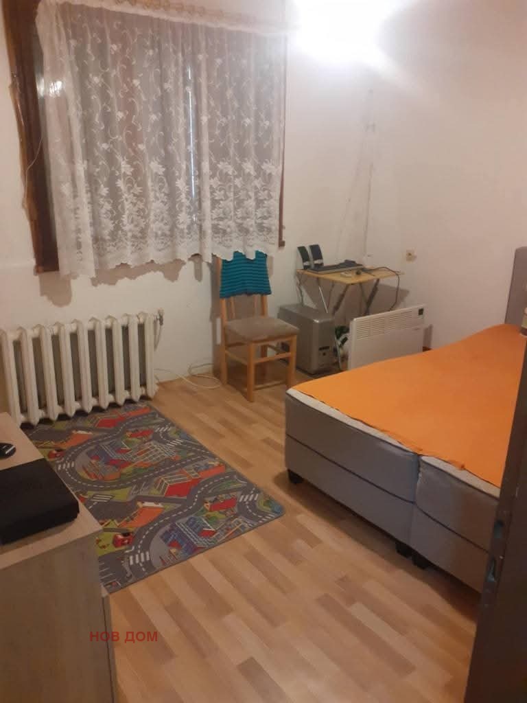 Продава КЪЩА, с. Галатин, област Враца