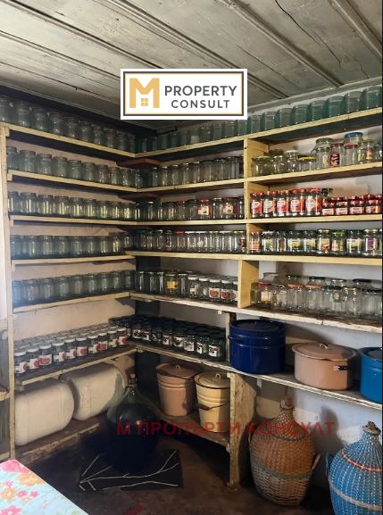 Продава КЪЩА, с. Вълчитрън, област Плевен, снимка 15 - Къщи - 54027126