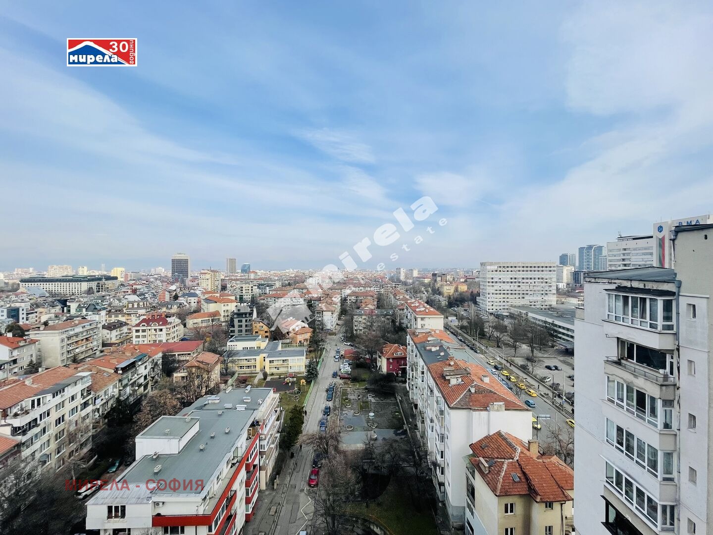 Продава 3-СТАЕН, гр. София, Център, снимка 2 - Апартаменти - 49371873