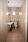 Продава ЕТАЖ ОТ КЪЩА, гр. Перник, Център, снимка 14