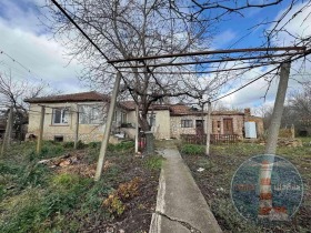 Casa Vaklino, região Dobrich 1