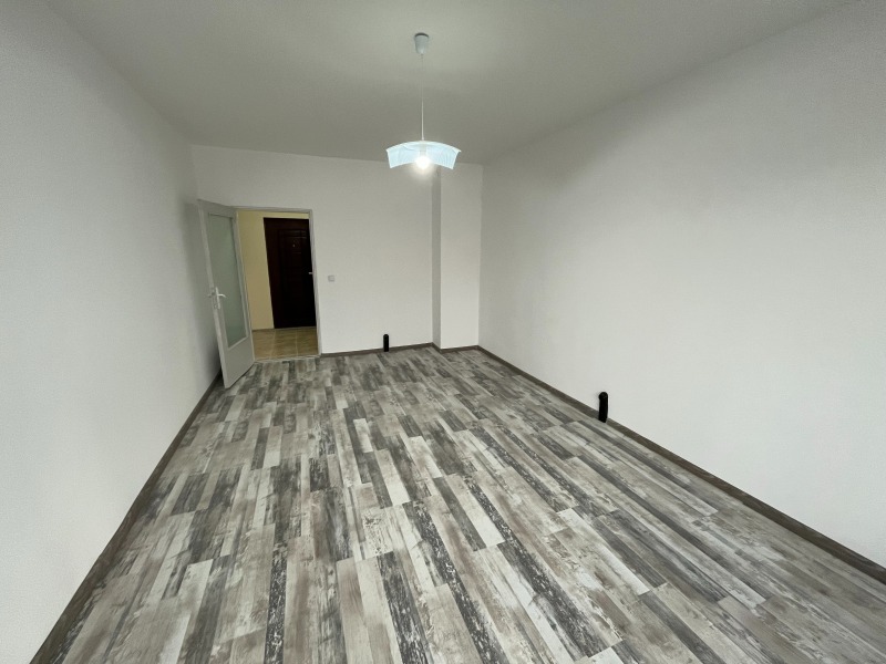 Продава 2-СТАЕН, гр. Казанлък, област Стара Загора, снимка 2 - Апартаменти - 52464778