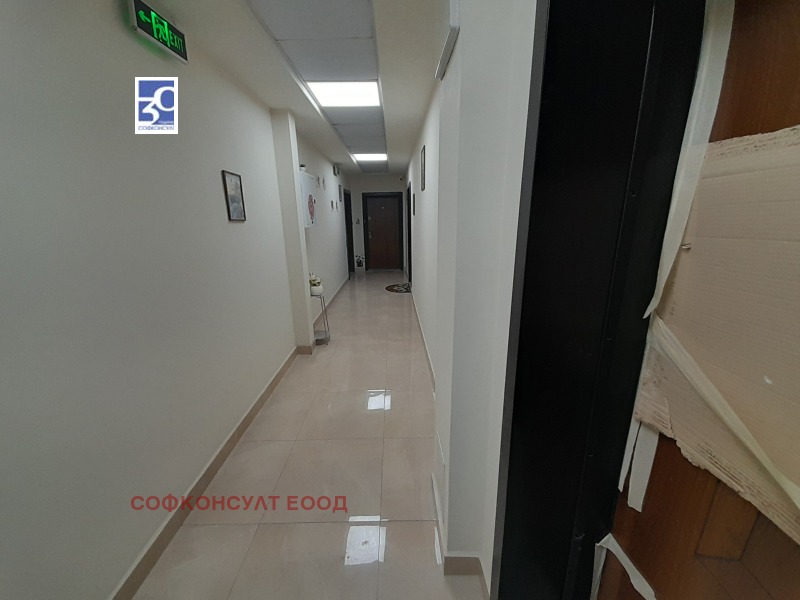 Продава 3-СТАЕН, гр. Перник, Изток, снимка 4 - Апартаменти - 53351372