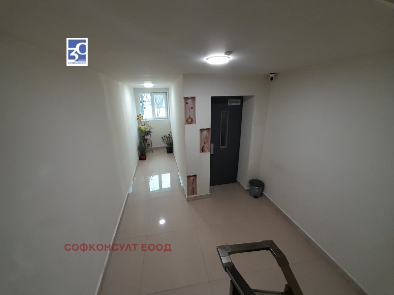 Продава 3-СТАЕН, гр. Перник, Изток, снимка 3 - Апартаменти - 53351372