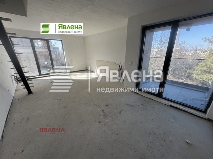 Продава МНОГОСТАЕН, гр. София, Кръстова вада