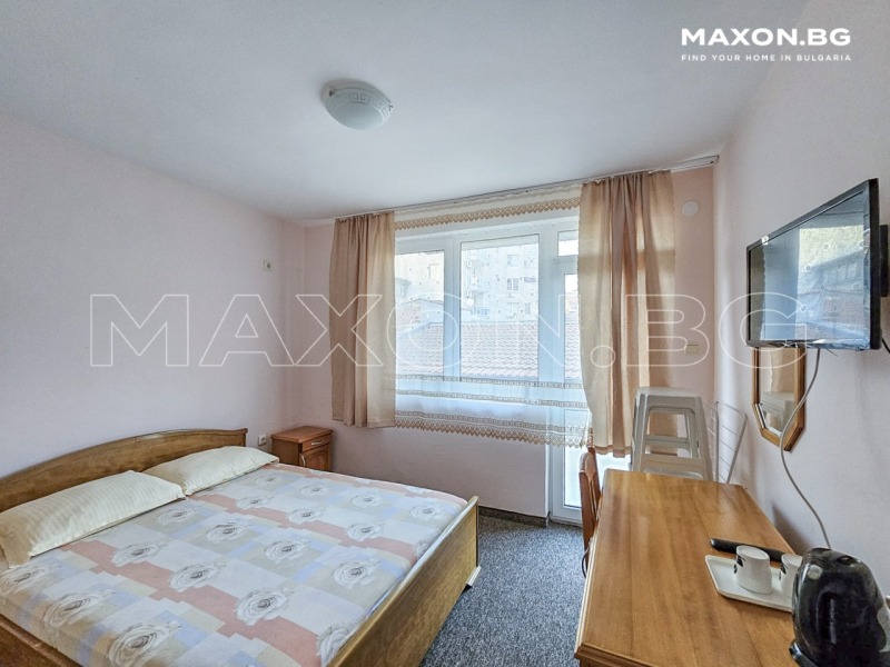 Продава  Къща област Бургас , гр. Поморие , 648 кв.м | 92956578 - изображение [8]