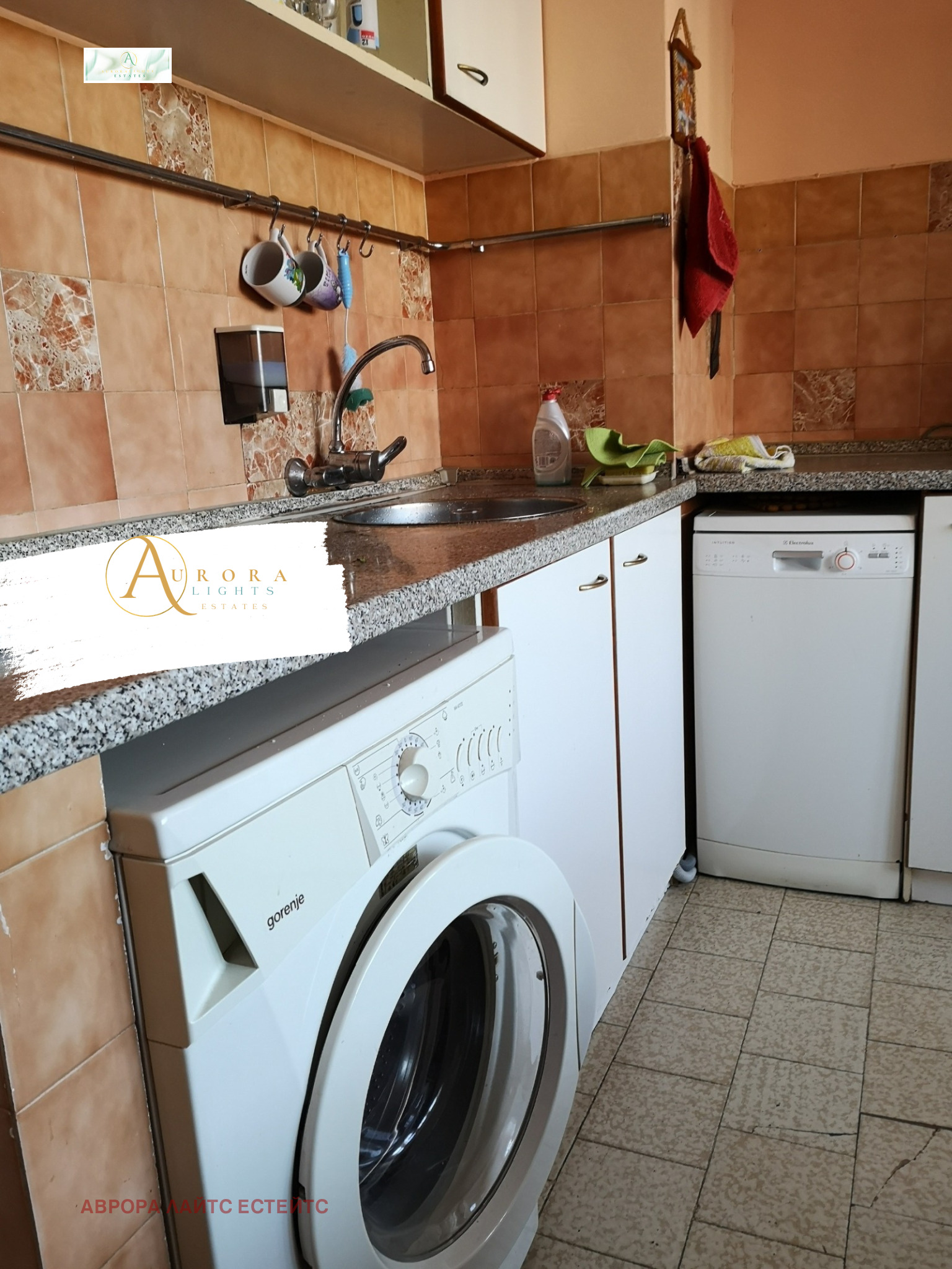 Продава 3-СТАЕН, гр. София, Люлин 10, снимка 2 - Апартаменти - 56099744