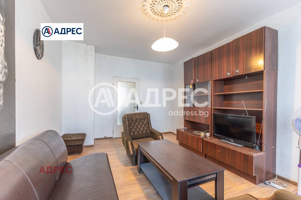 Продава 3-СТАЕН, гр. Варна, Възраждане 1
