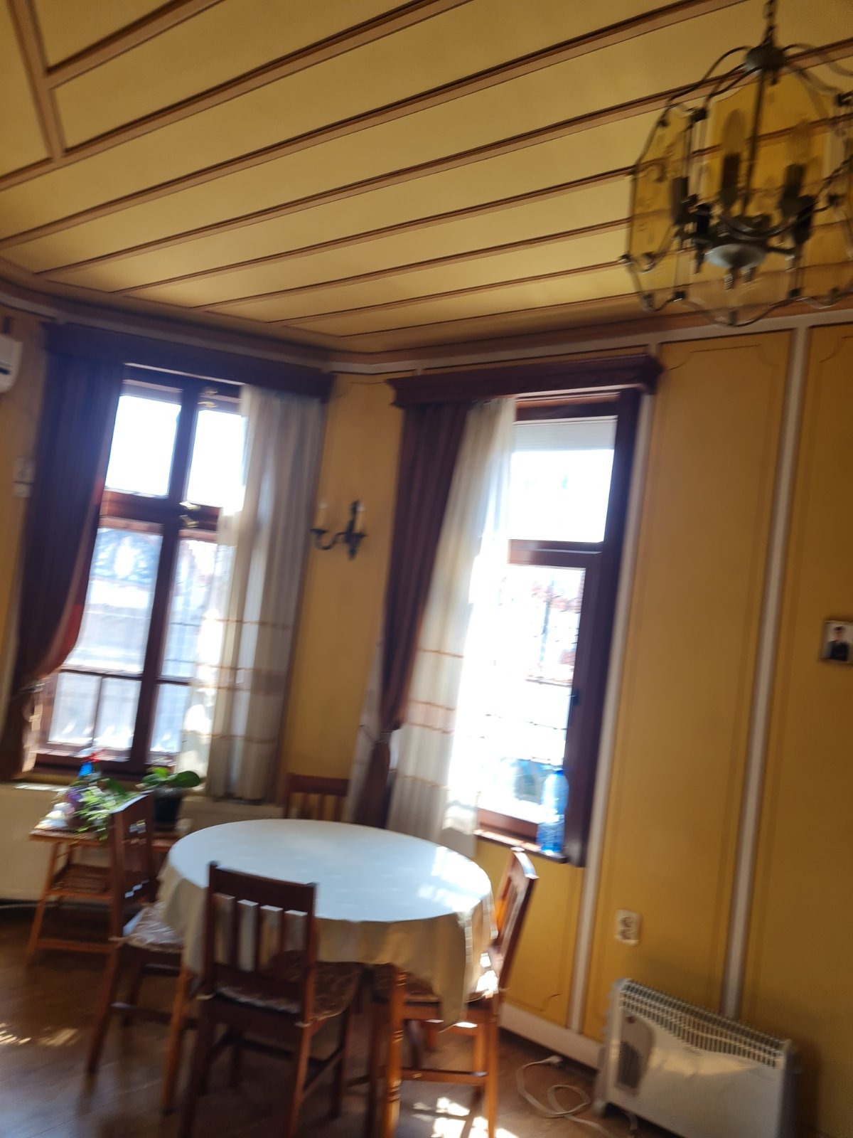 Продава КЪЩА, гр. Пловдив, Център, снимка 2 - Къщи - 52141982