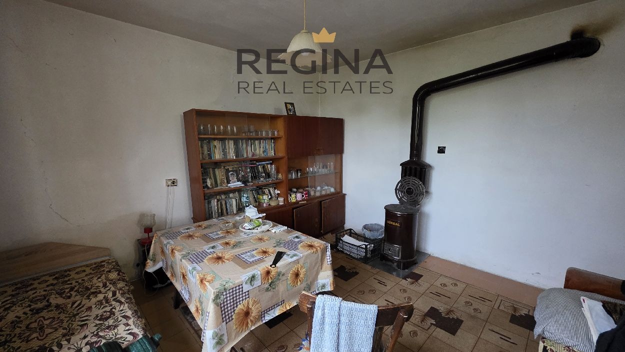 Продава КЪЩА, гр. Хисаря, област Пловдив, снимка 8 - Къщи - 55134903