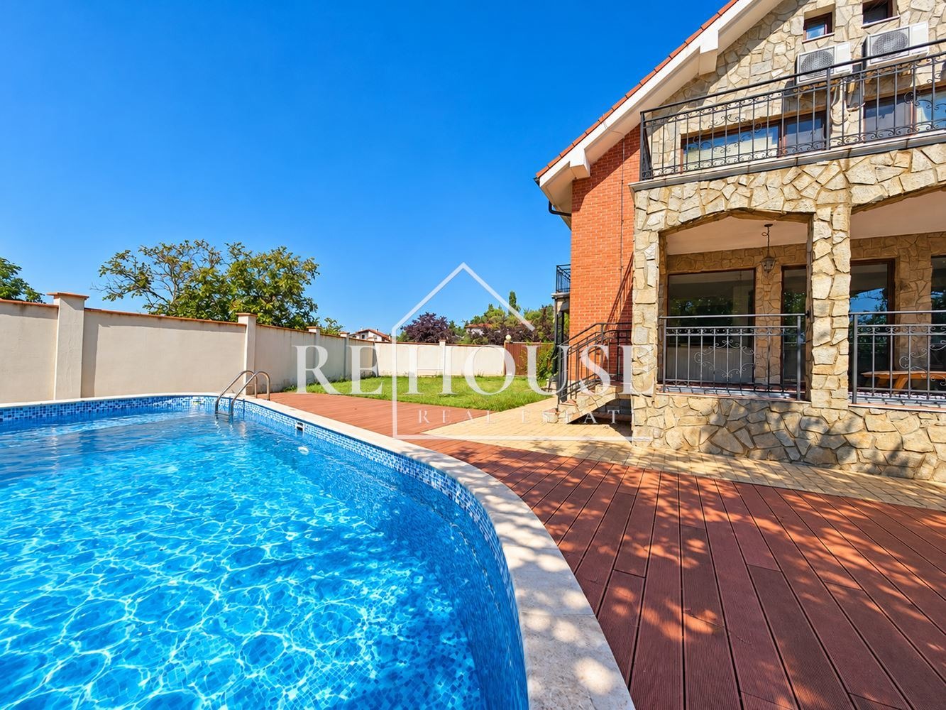 Продава КЪЩА, гр. Варна, м-т Ракитника, снимка 2 - Къщи - 56530686