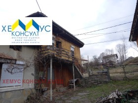 Hus Apriltsi, region Lovech 2