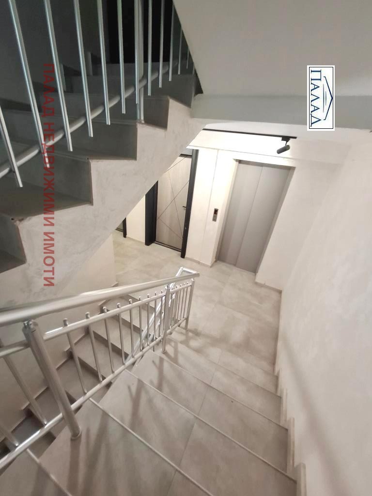 Продава 3-СТАЕН, гр. Варна, Погреби, снимка 2 - Апартаменти - 52131172