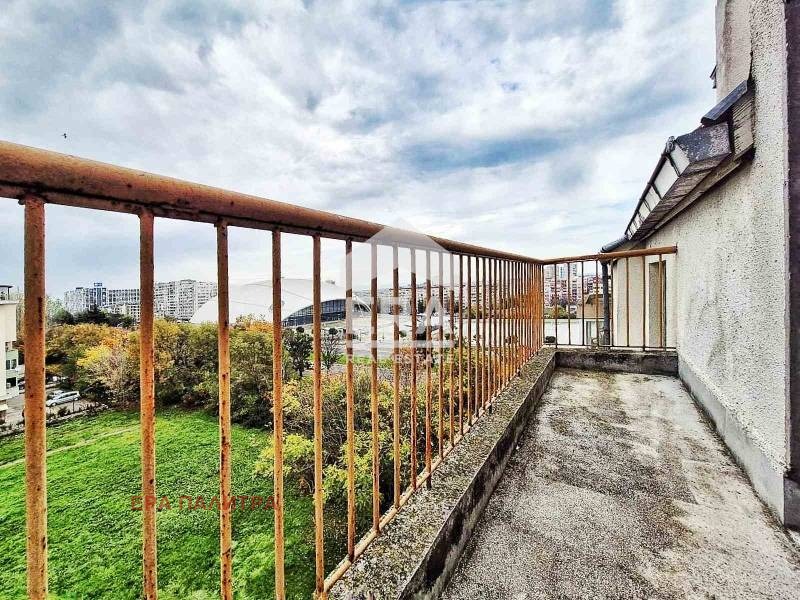 Продава МНОГОСТАЕН, гр. Бургас, Славейков, снимка 16 - Апартаменти - 53872377