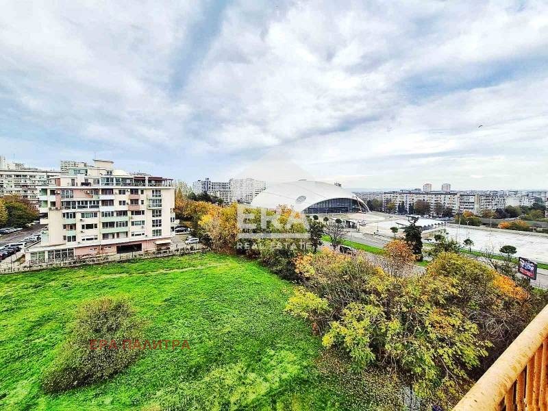 Продава МНОГОСТАЕН, гр. Бургас, Славейков, снимка 12 - Апартаменти - 53872377