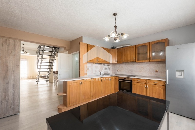 Продава МНОГОСТАЕН, гр. Варна, Колхозен пазар, снимка 8 - Апартаменти - 56195327