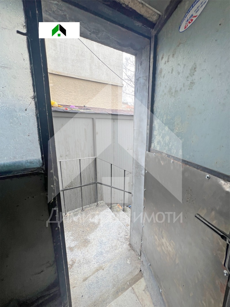 Продава ОФИС, гр. Нови пазар, област Шумен, снимка 2 - Офиси - 53022405