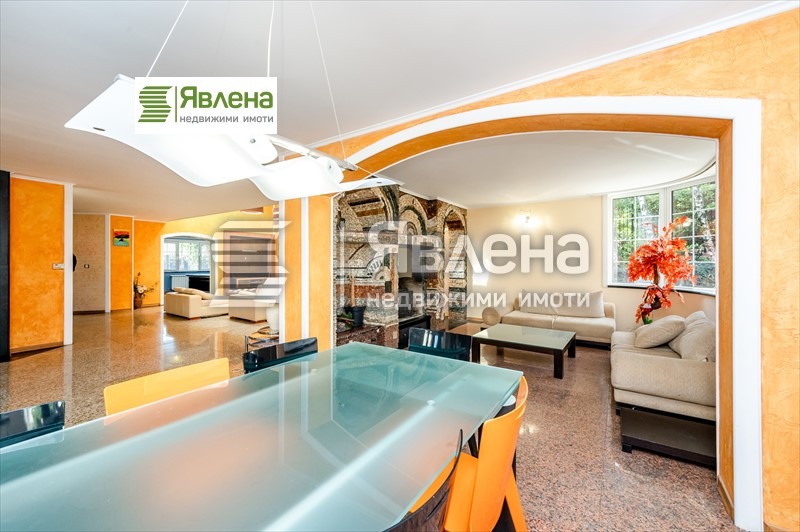 Na prodej  Dům Sofia , v.z.Kinocentara , 556 m2 | 43590778 - obraz [6]