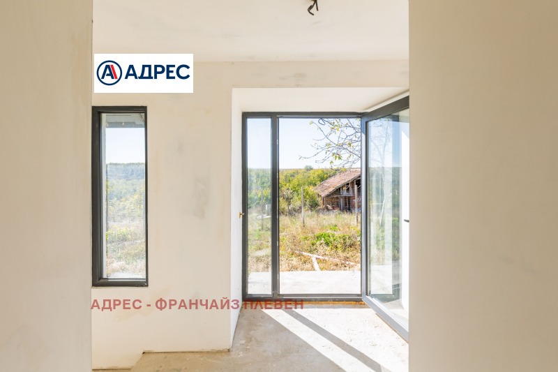 Продава КЪЩА, с. Пелишат, област Плевен, снимка 8 - Къщи - 52600117