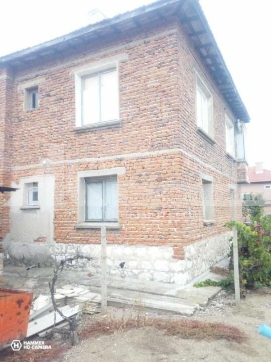 Продава КЪЩА, с. Белозем, област Пловдив