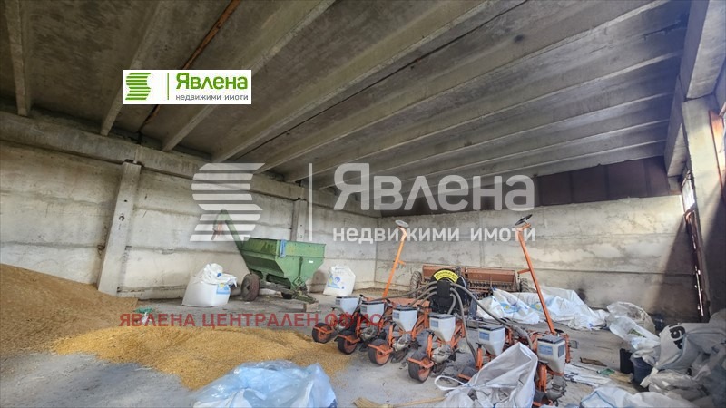 Продава СКЛАД, с. Алдомировци, област София област, снимка 4 - Складове - 47347092