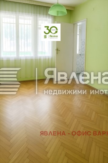 Myytävänä  3 makuuhuonetta Varna , Tsentralna pošta , 150 neliömetriä | 77219232 - kuva [14]