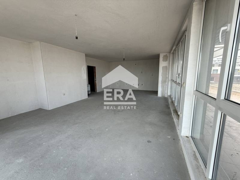 Продава 4-СТАЕН, гр. Варна, Левски 1, снимка 6 - Апартаменти - 53494345