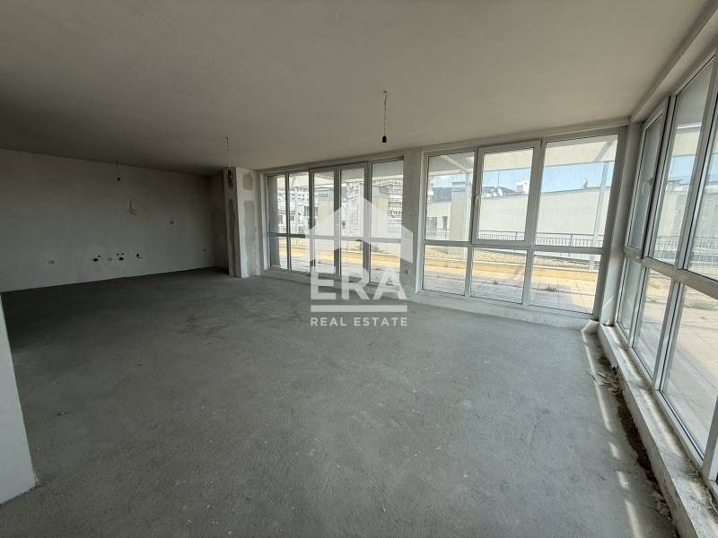 Продава 4-СТАЕН, гр. Варна, Левски 1, снимка 3 - Апартаменти - 53494345