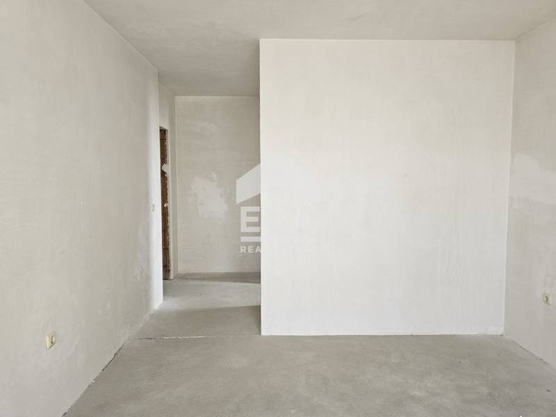 Продава 4-СТАЕН, гр. Варна, Левски 1, снимка 3 - Апартаменти - 53494345