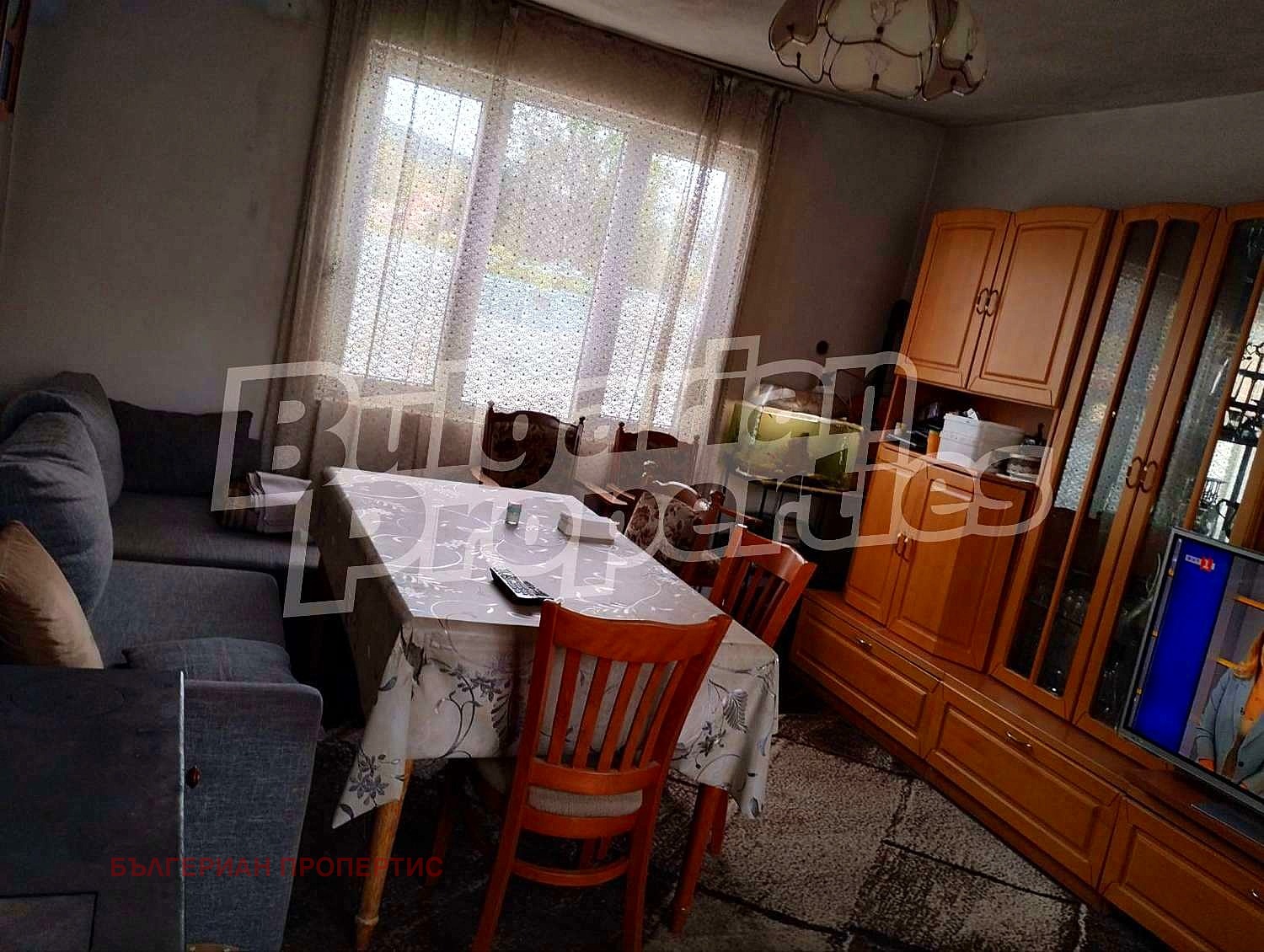Продава КЪЩА, с. Веселиново, област Шумен, снимка 2 - Къщи - 52042091