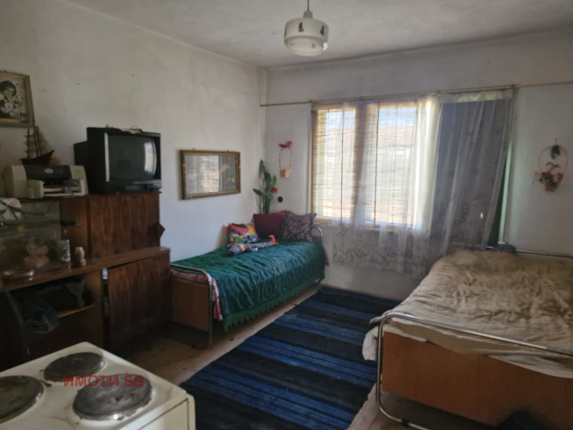 Продава КЪЩА, с. Кривня, област Русе, снимка 6 - Къщи - 53986909