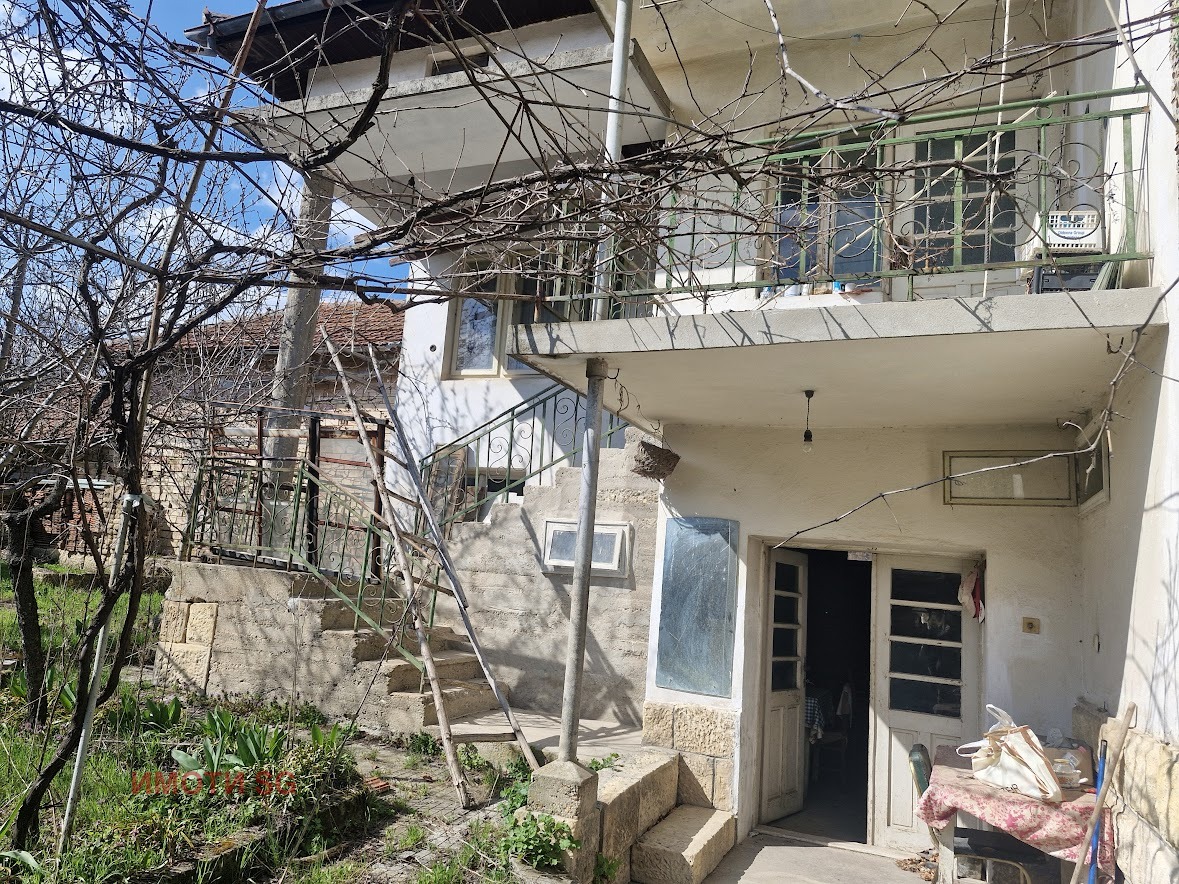 Продава КЪЩА, с. Кривня, област Русе, снимка 3 - Къщи - 53986909