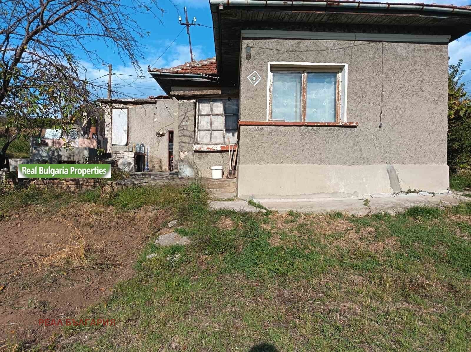 Продава КЪЩА, гр. Русе, Средна кула, снимка 11 - Къщи - 56271377
