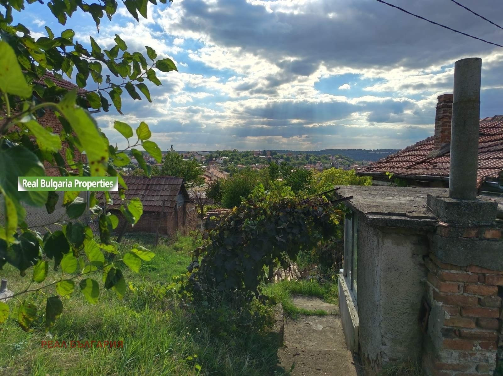 Продава КЪЩА, гр. Русе, Средна кула, снимка 2 - Къщи - 56271377