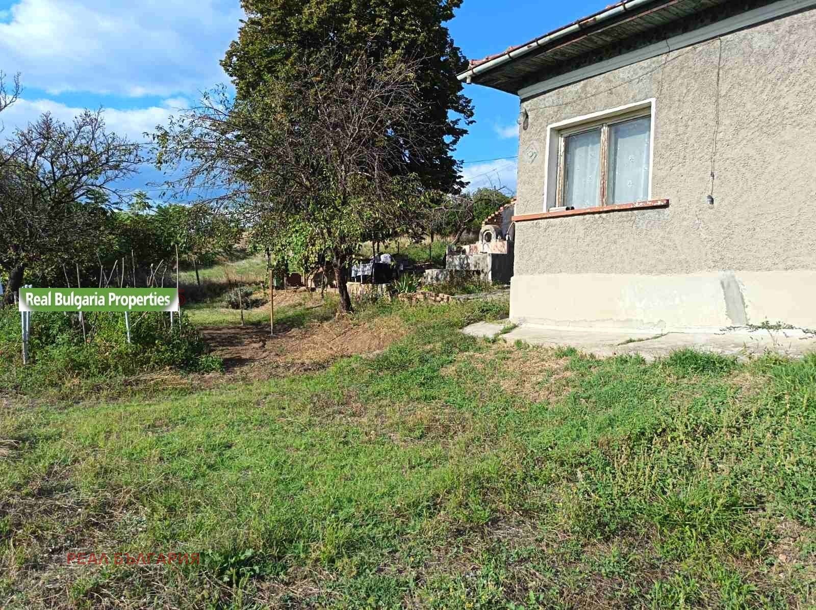 Продава КЪЩА, гр. Русе, Средна кула, снимка 6 - Къщи - 56271377