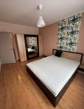 1 Schlafzimmer Ljulin 6, Sofia 5