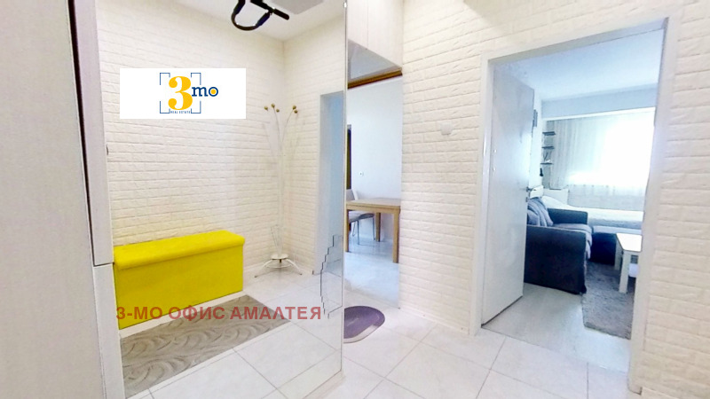 Продава  2-стаен град София , Център , 55 кв.м | 66237791 - изображение [2]