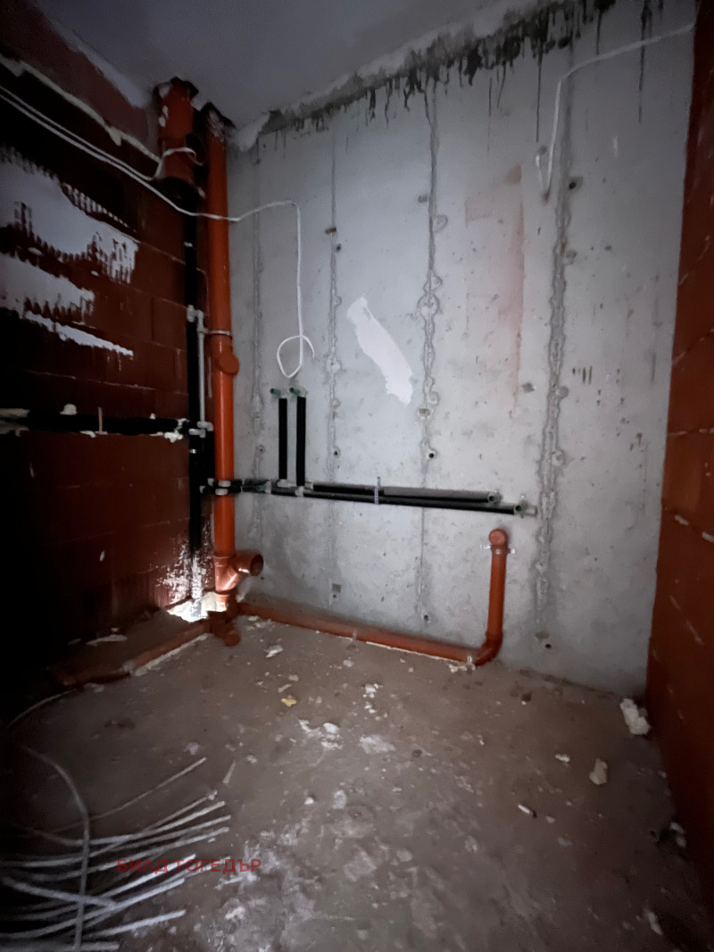 Продава 2-СТАЕН, гр. Пловдив, Остромила, снимка 9 - Апартаменти - 53529305